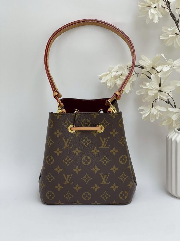 【95成新】LV Néonoé BB 
