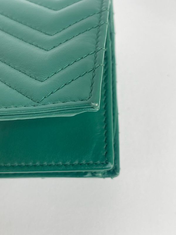 【9成新】GUCCI Marmont 愛心兩摺拉鍊零錢袋短夾 