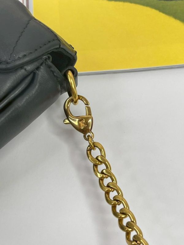 【95成新】LV New Wave WOC 