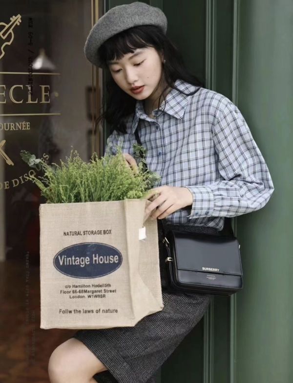 【12期0利率】 burberry Grace方胖斜背包【9成新】 