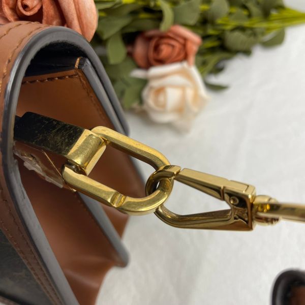 【9.5成新】【12期0利率】Mini Dauphine 