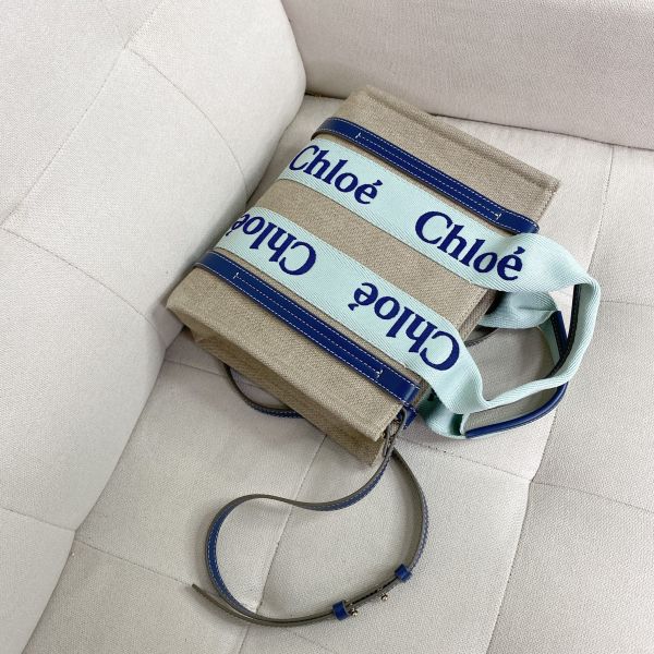 【12期0利率】【全新品】Chloé 刺繡背帶款小號Woody Tote Bag 天空藍提把【現金價27800】 