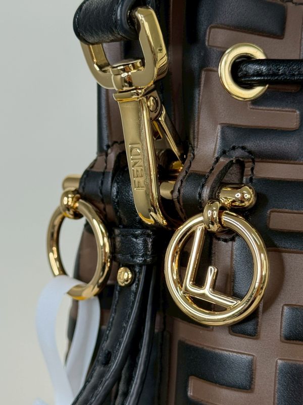 【分期0利率】FENDI Mon Tresor迷你水桶包【未使用閒置品】 