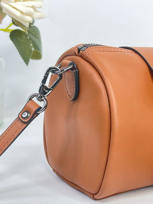 【未使用閒置品】LONGCHAMP LE PLIAGE XTRA系列牛皮圓筒斜背包 