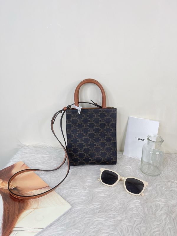 【分期0利率】CELINE老花琴譜包【99成新】 