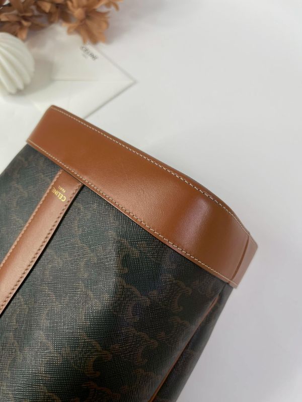【95成新】CELINE TRIOMPHE老花小號水桶包 