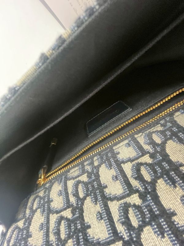 【分期0利率】DIOR 30 Montaigne 包【9成新】 