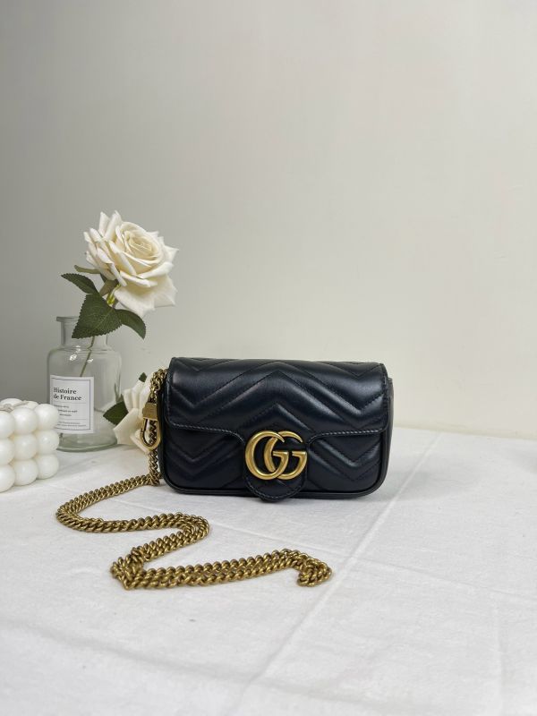 【分期0利率】GUCCI Marmont 迷你肩背包【9成新】 
