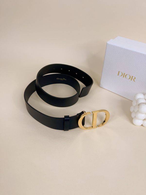 【分期0利率】DIOR  蒙田小牛皮皮帶 3.5公分【9成新】 