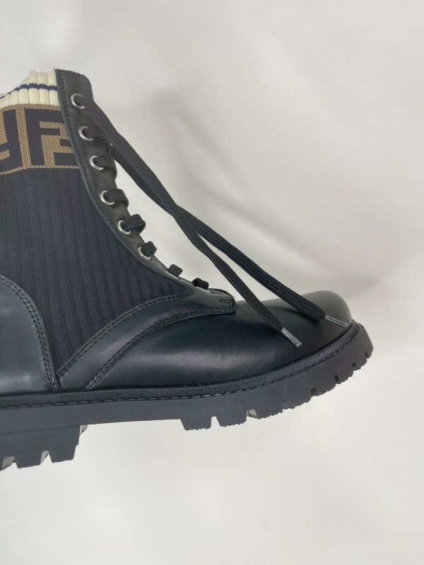 【分期0利率】FENDI Rockoko 機車靴【9成新】 