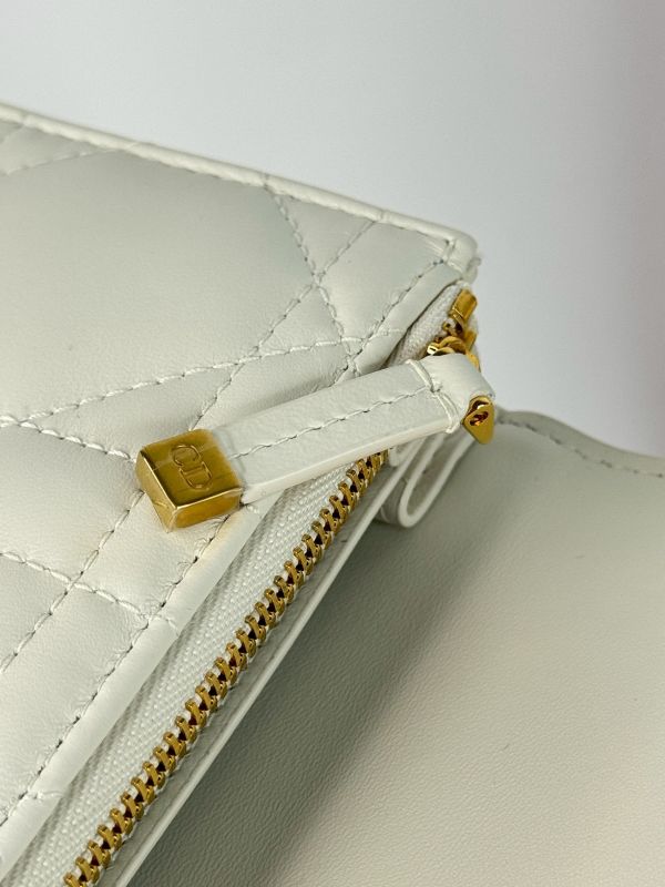 【分期0利率】DIOR MISS CARO 迷你包2025情人節限定款【99成新】 