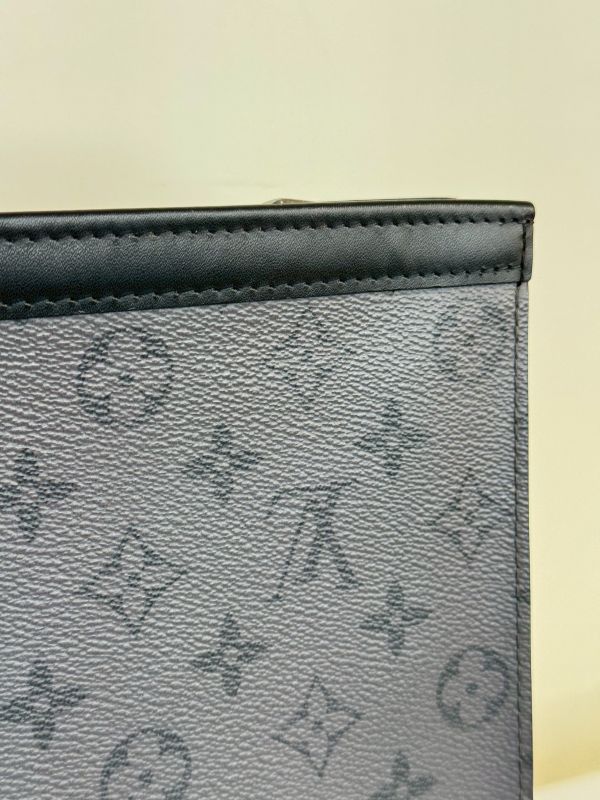 【分期0利率】LV Pochette Voyage MM 手拿包【9成新】 