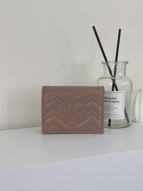 【分期0利率】GUCCI Marmont 愛心兩摺拉鍊零錢袋短夾 奶茶色【全新品】 