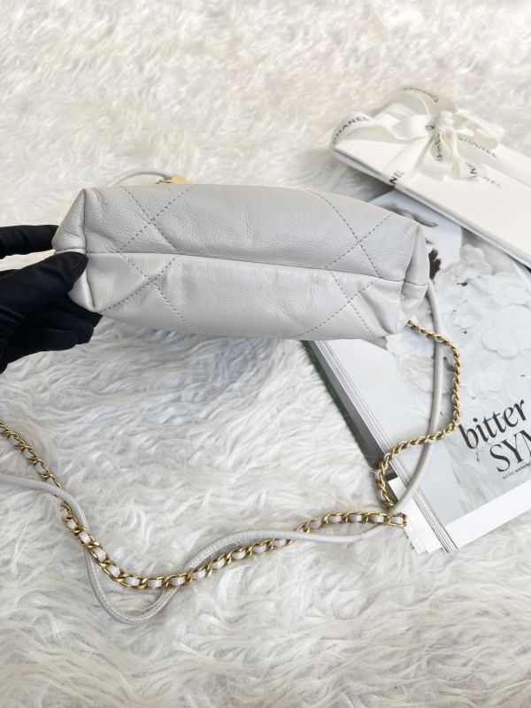 【95成新】CHANEL 22 迷你束口包 