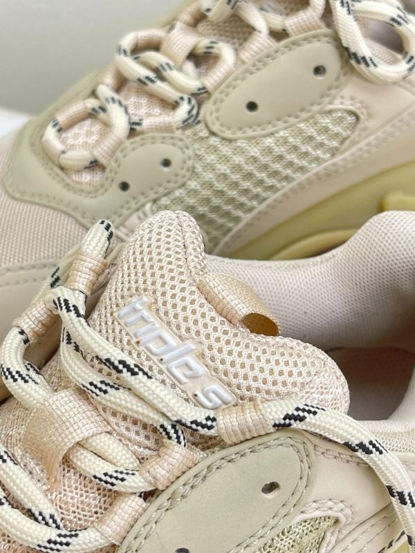 【95成新】BALENCIAGA TRIPLE S老爹鞋 