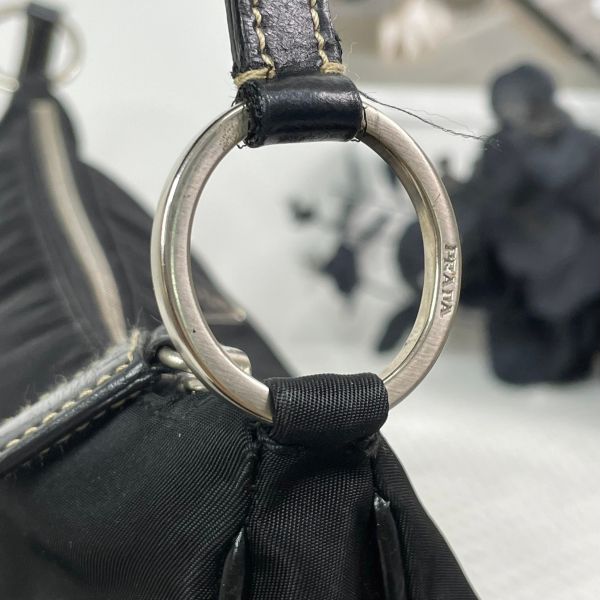 【9成新】【12期0利率】PRADA 尼龍腋下包 