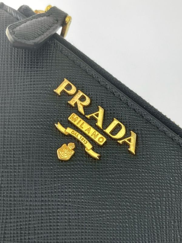 【95成新】PRADA SAFFIANO 對折短夾 