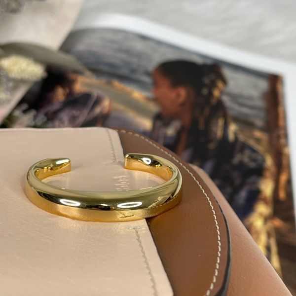 【12期0利率】CHLOE C 拼色光滑小牛皮釦式短夾【95成新】 