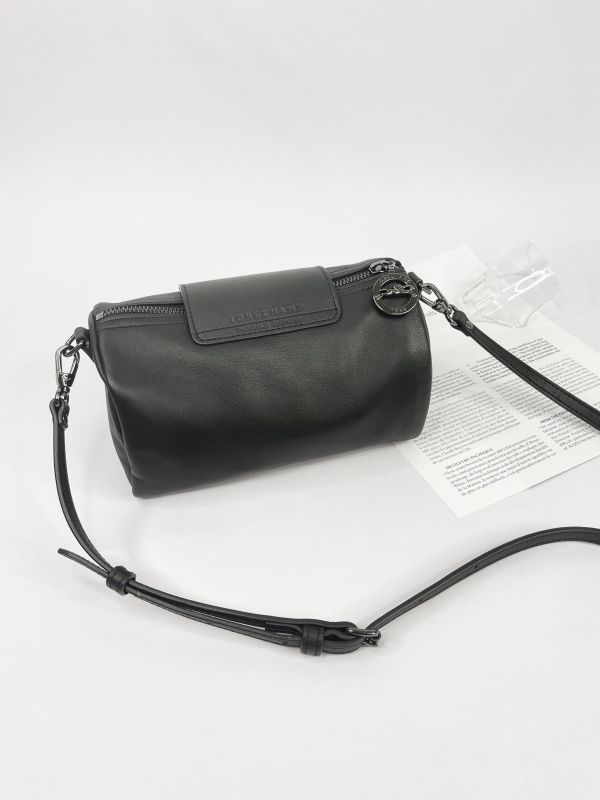 【分期0利率】LONGCHAMP  LE PLIAGE XTRA系列牛皮圓筒斜背包 【9成新】 