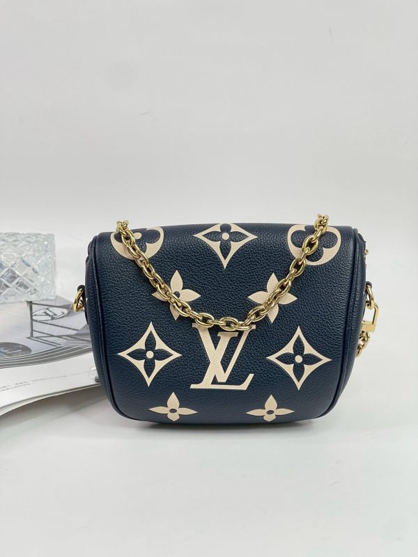 【99成新】LV Mini Bumbag 