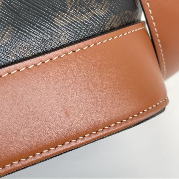 【12期0利率】CELINE  TRIOMPHE老花小號水桶包【95成新】 