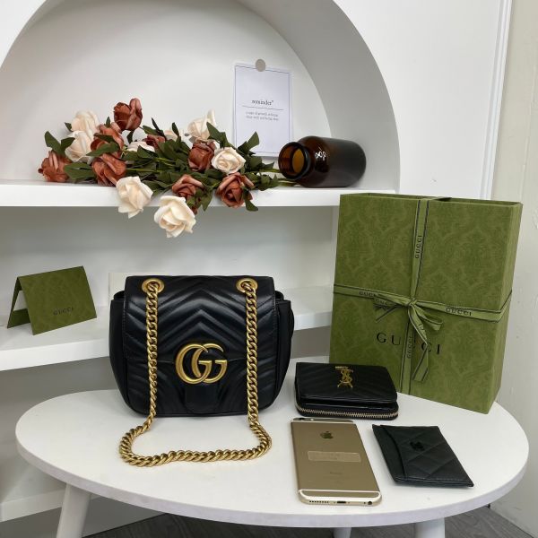 【99新】【12期0利率】GG Marmont絎縫迷你手提袋 方胖馬夢 