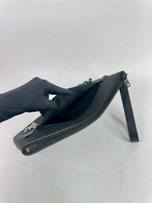 【全新品】LV Takeoff 隨身包 