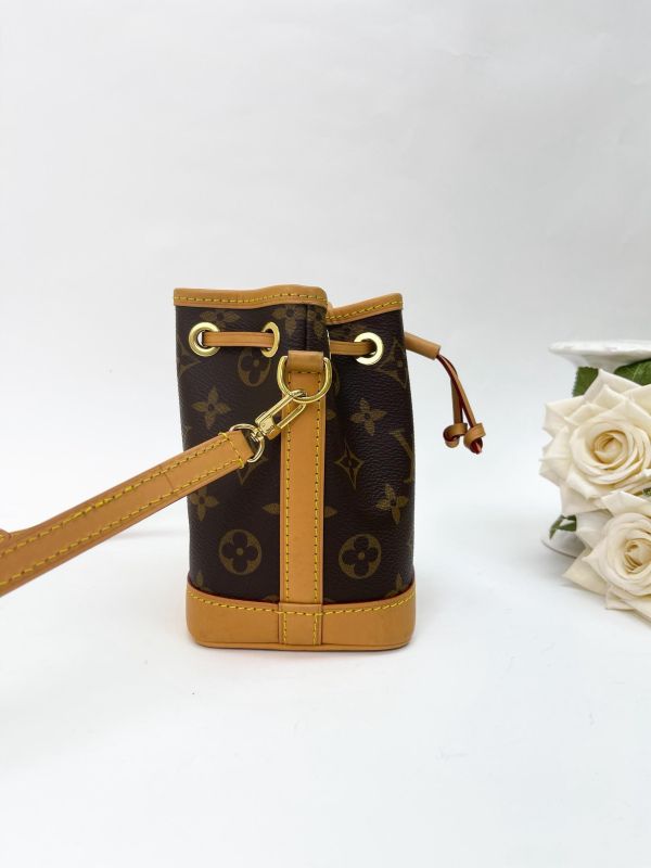 【9成新】LV Nano Noé 