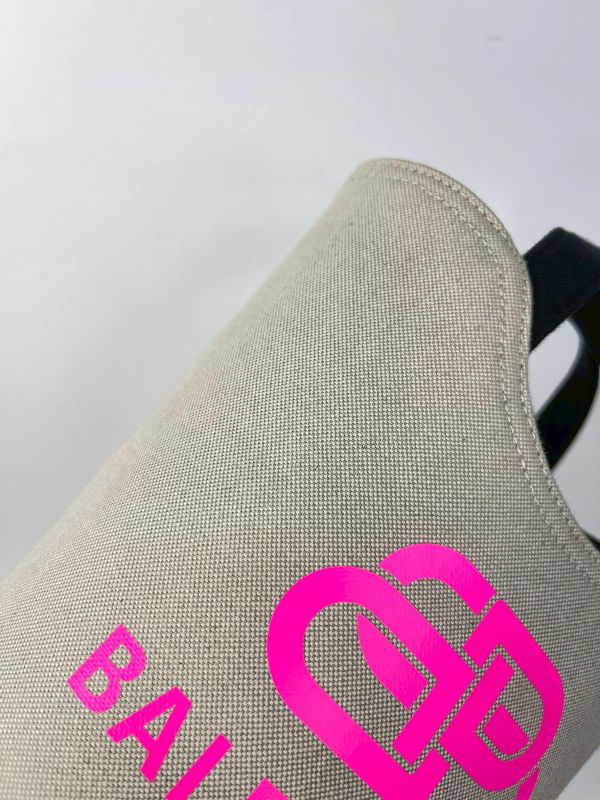 【95成新】BALENCIAGA WAVE BB 印花帆布水桶包 