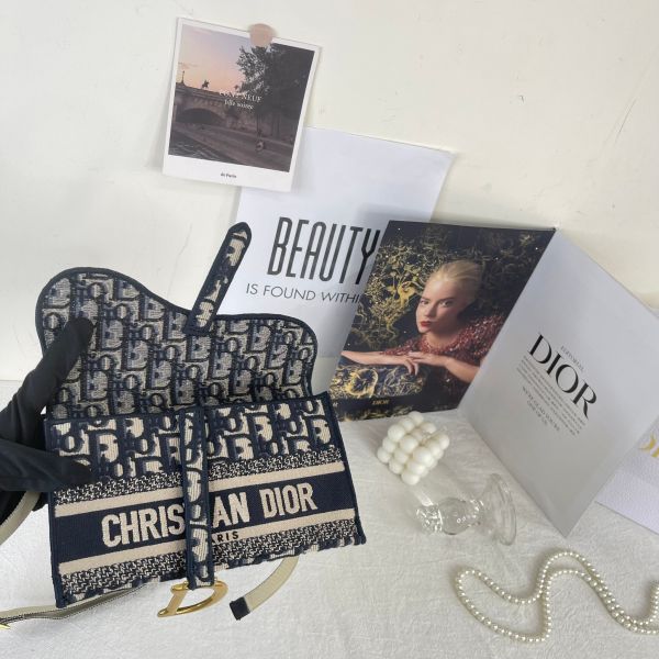 【12期0利率】DIOR SADDLE 絨布老花馬鞍包【22年1月澳門購證】【成新】 