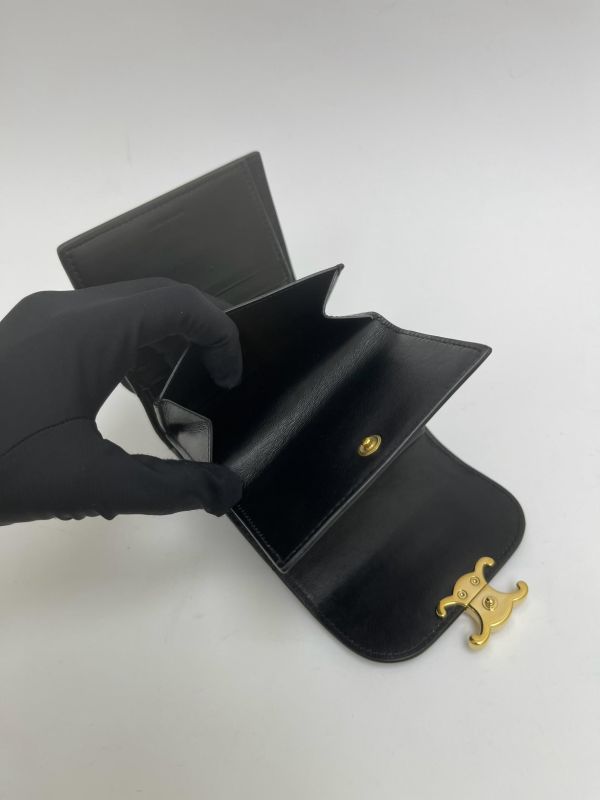 【9成新】CELINE 亮面牛皮革TRIOMPHE三折短夾 