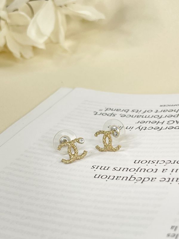 【分期0利率】CHANEL 麻花水鑽耳針【未使用閒置品】 