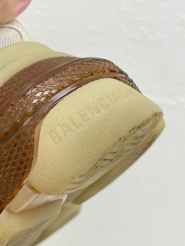 【95成新】BALENCIAGA TRIPLE S老爹鞋 