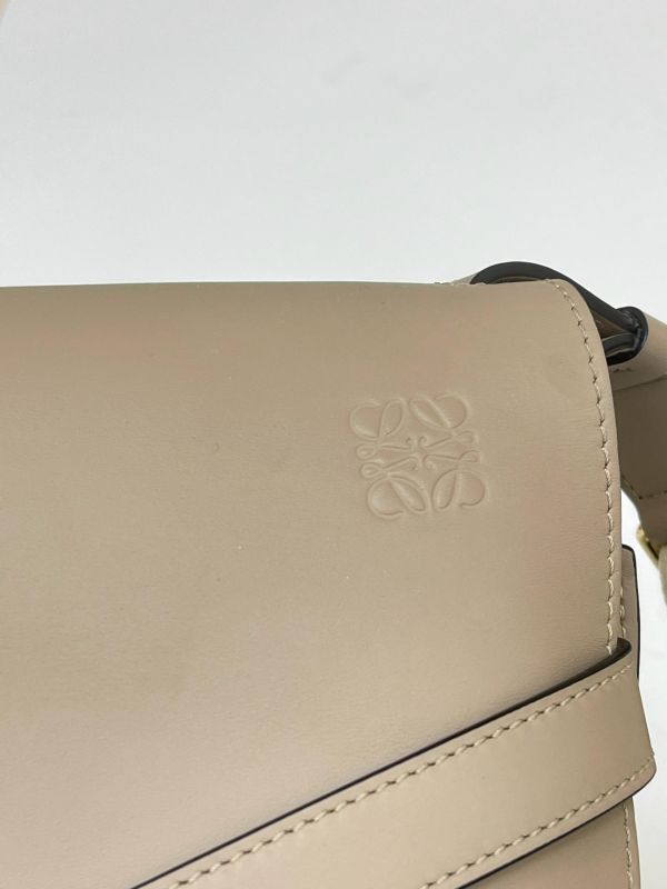 【95成新】LOEWE SMALL GATE柔軟小牛皮 