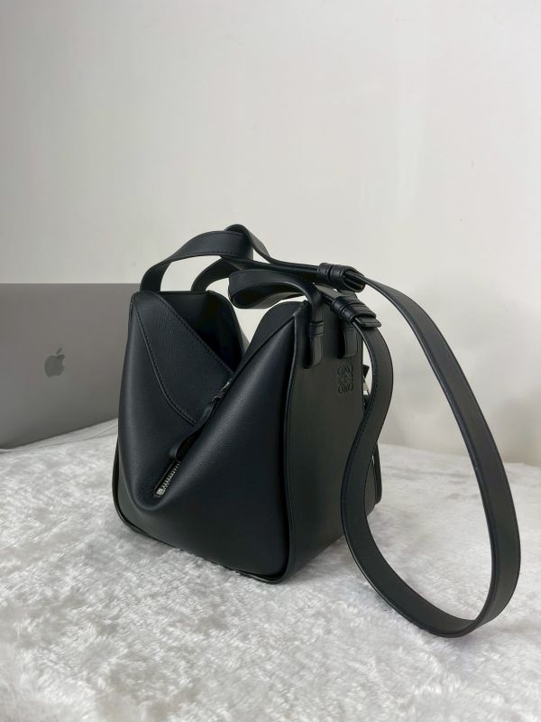 【分期0利率】LOEWE Compact Hammock 吊床包【未使用閒置品】 