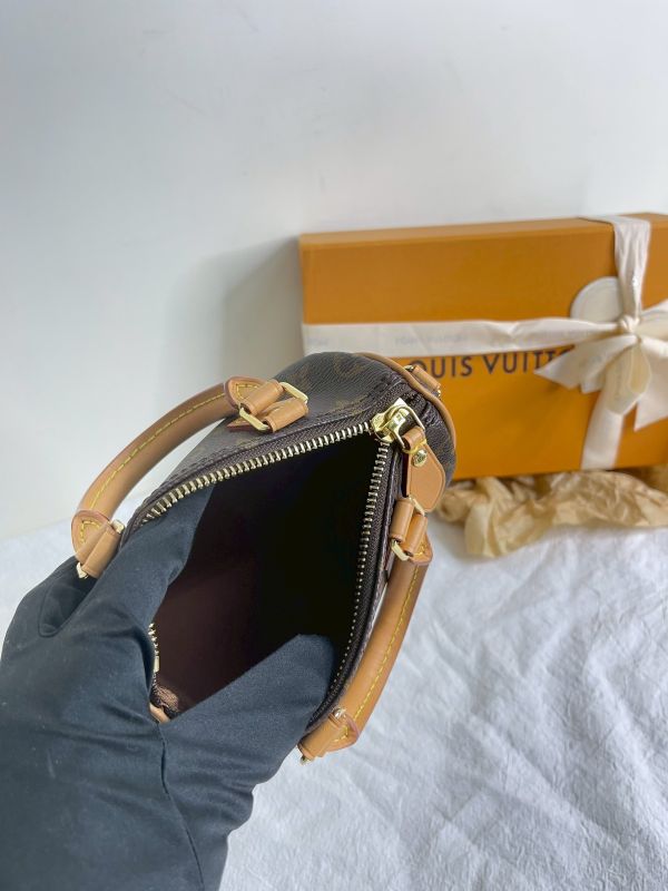 【分期0利率】LV NANO SPEEDY【95成新】 