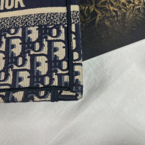 【12期0利率】Dior Book Tote 小碼【95成新】 