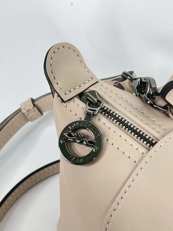 【99成新】LONGCHAMP Le Pliage Xtra 手拿包 XS 