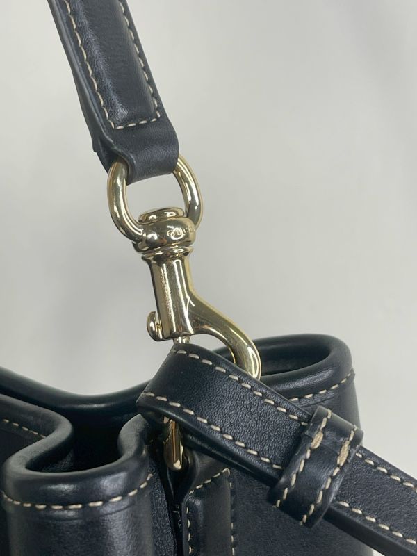 【分期0利率】GUCCI GG Emblem系列小號水桶包 【95成新】 