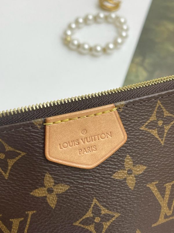 【95成新】LV Multi Pochette Accessoires 