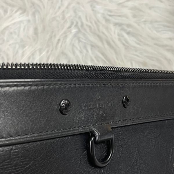 【12期0利率】LV小牛皮DISCOVERY POCHETTE 手拿包【9成新】 