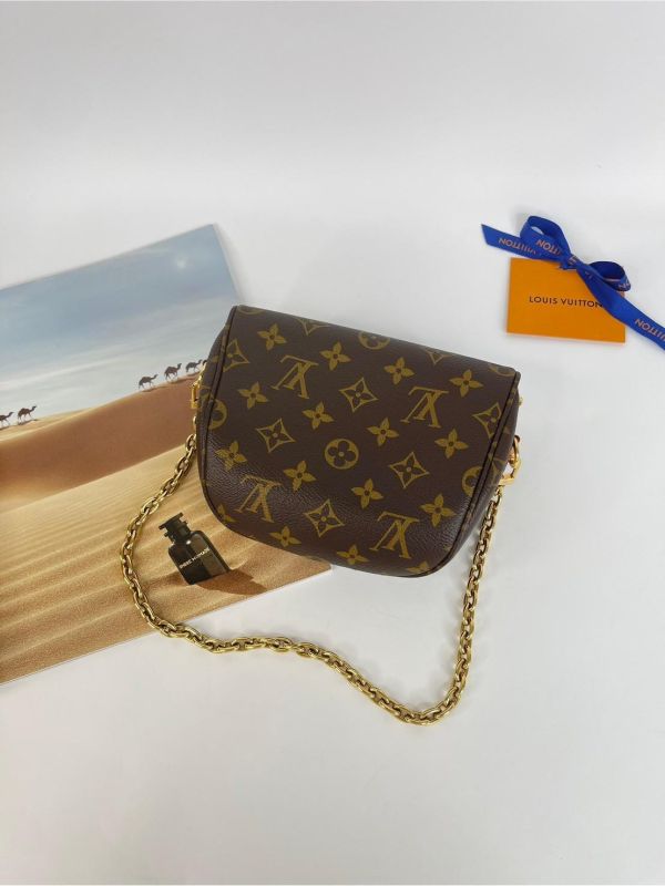 【9成新】LV Mini Bumbag 