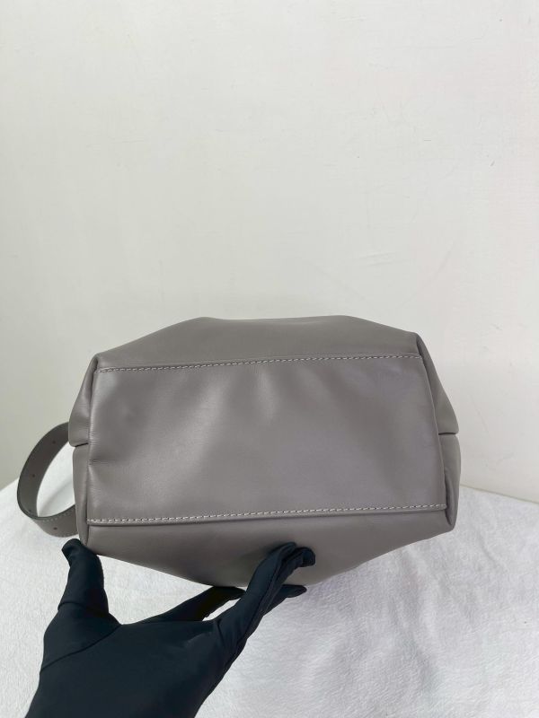 【95成新】LONGCHAMP Le Pliage Xtra 半月形單肩包 M 