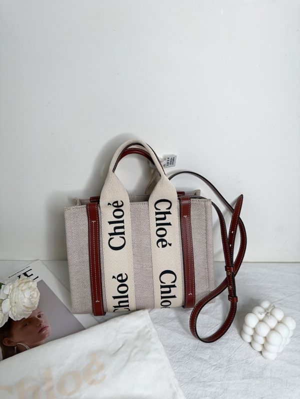 【12期0利率】Chloé 背帶款小號 Woody Tote Bag 焦糖色【85成新】 