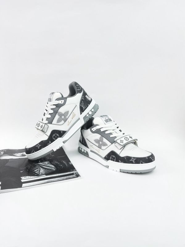 【全新品】LV Trainer 運動鞋 