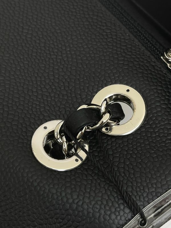 【未使用閒置品】CHANEL 山型紋翻蓋包 