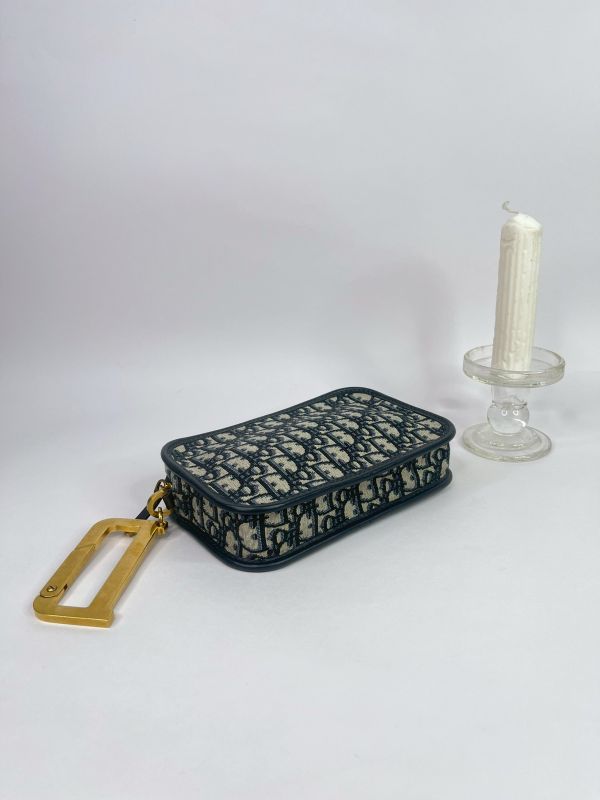 【99成新】DIOR Oblique Quake 斜背手拿包【加贈$28000寬版背帶】 