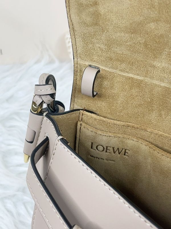 【分期0利率】LOEWE MINI GATE 雙層包 沙色【99成新】 