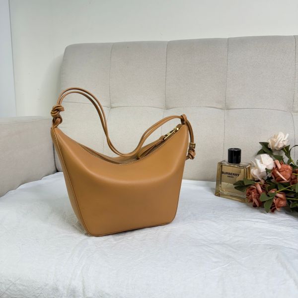 【99成新】【12期0利率】LOEWE Mini Hammock Hobo bag in classic calfskin 