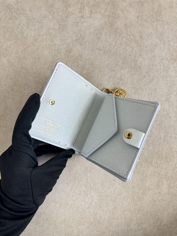 【未使用閒置品】LV Charms 零錢袋短夾 